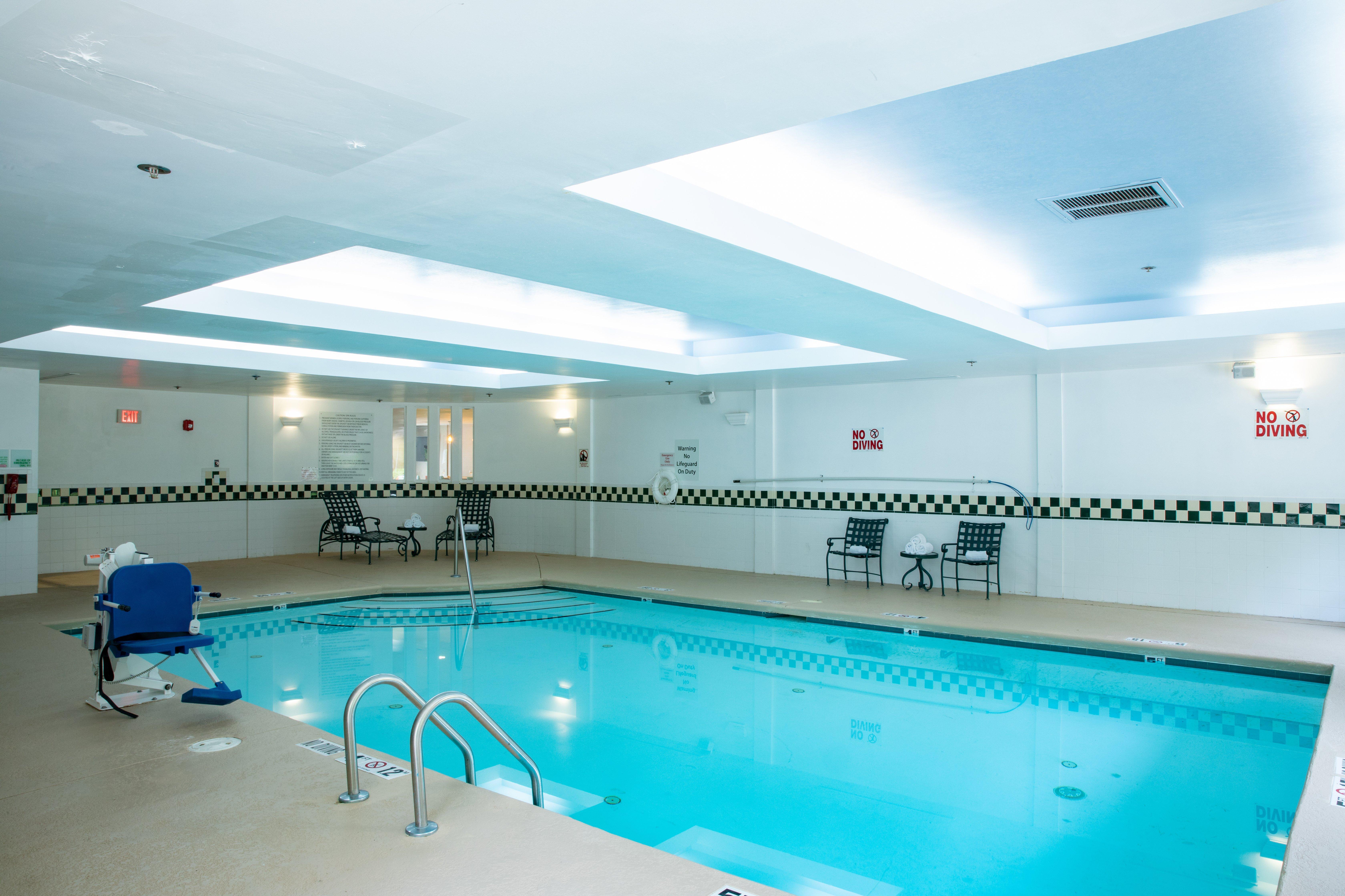 Holiday Inn & Suites Raleigh Cary By Ihg Екстериор снимка