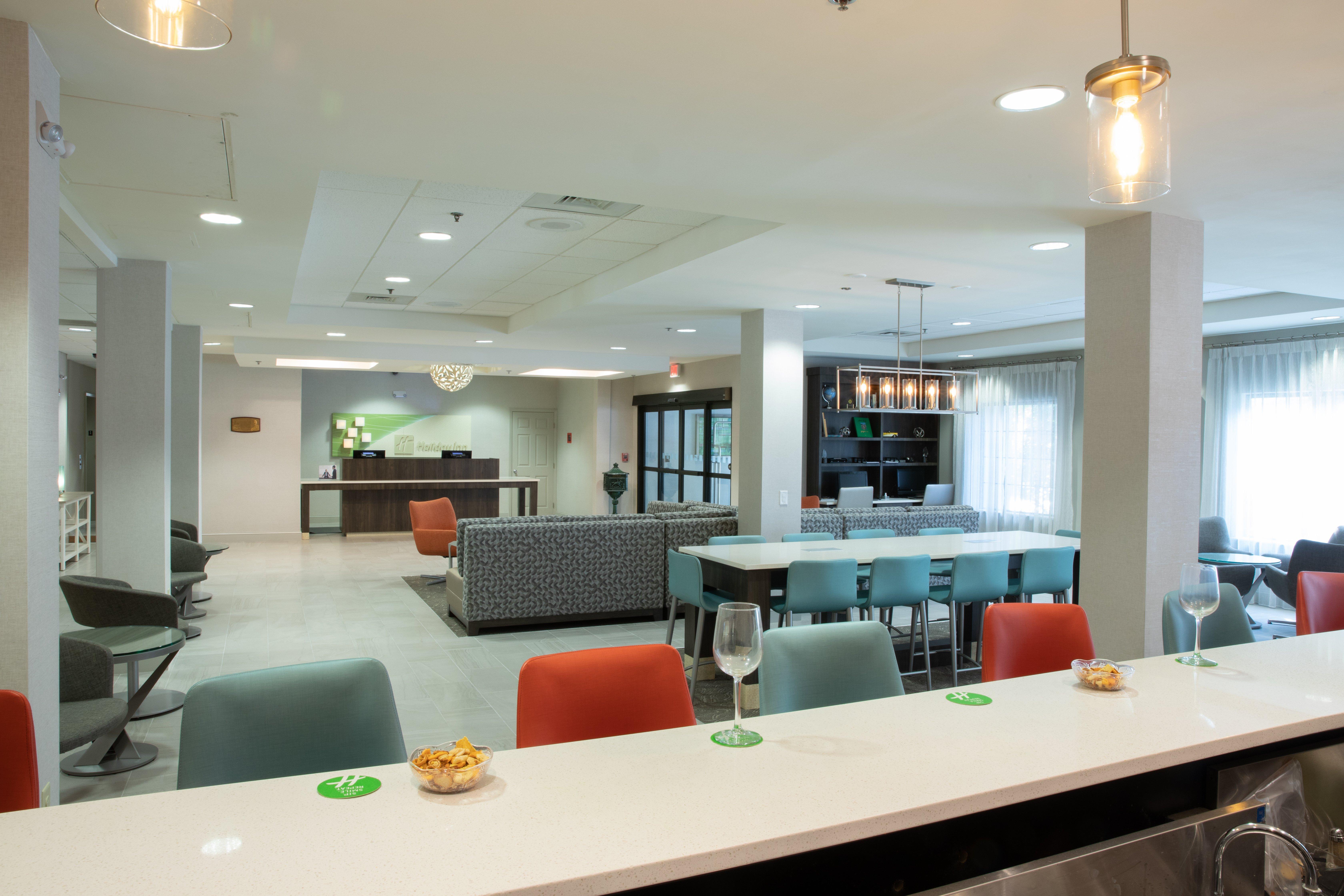 Holiday Inn & Suites Raleigh Cary By Ihg Екстериор снимка