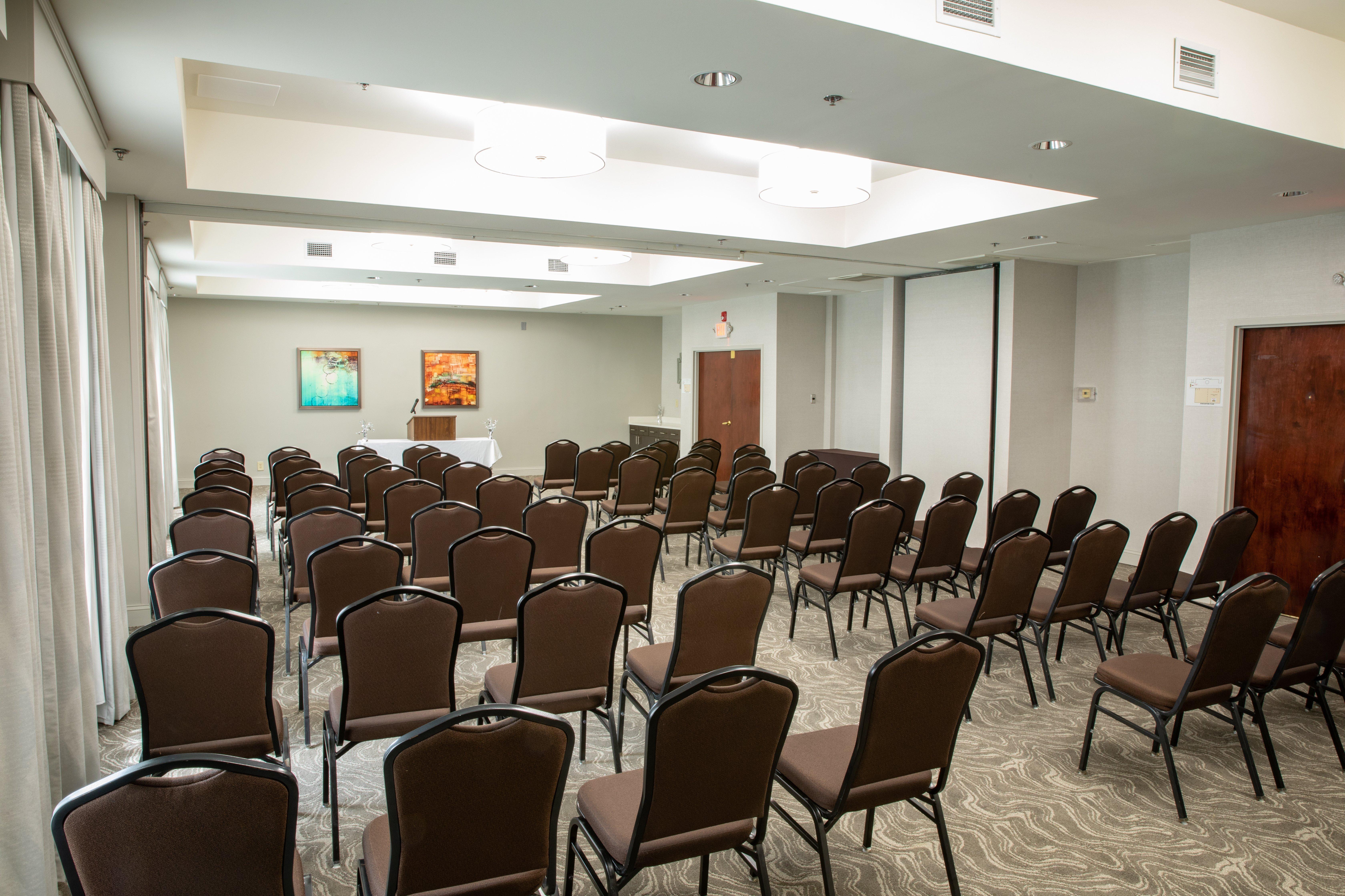 Holiday Inn & Suites Raleigh Cary By Ihg Екстериор снимка