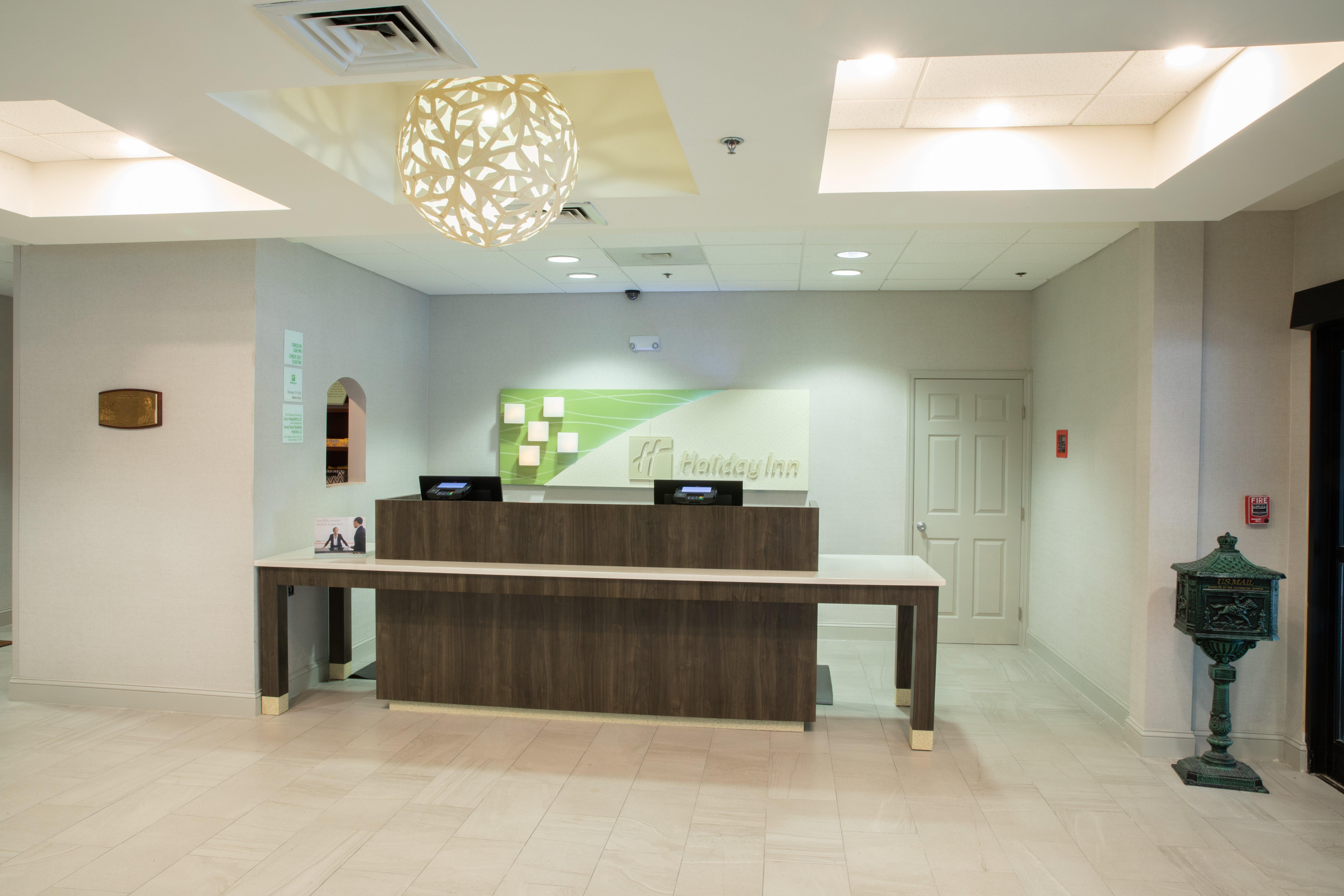 Holiday Inn & Suites Raleigh Cary By Ihg Екстериор снимка