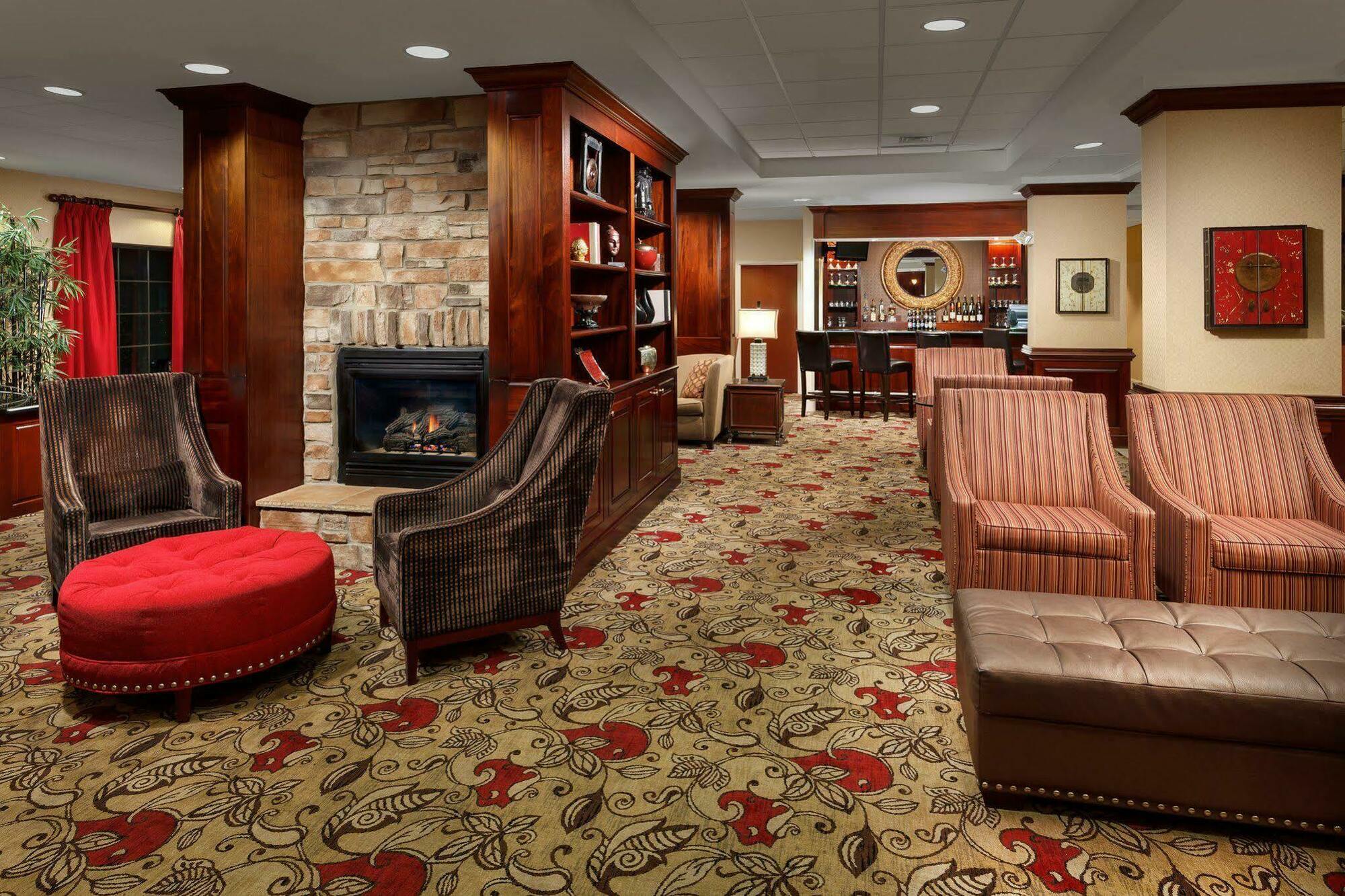 Holiday Inn & Suites Raleigh Cary By Ihg Екстериор снимка